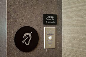 The Porter Portland, Curio Collection by Hilton