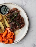 The Porter Portland, Curio Collection by Hilton