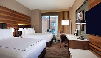 The Porter Portland, Curio Collection by Hilton