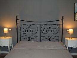 A Casa di Giallo Guest House