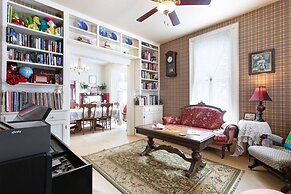 Rose Street Bed & Breakfast