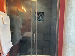 Rose Street Bed & Breakfast