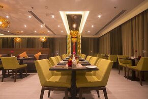 Carnelian By Glory Bower Hotel