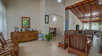 Hanthana Holiday Rooms