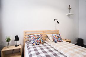 HOSTEL likeHome