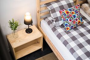 HOSTEL likeHome