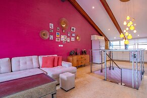 Penthouse & Jacuzzi in Neve Tzedek by FeelHome