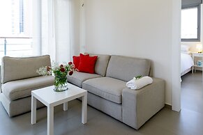 Beach & City Center by FeelHome