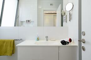 Comfort 3BR & Balcony by FeelHome