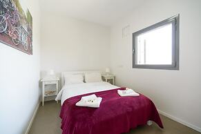 Comfort 3BR & Balcony by FeelHome