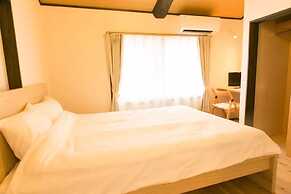 Kyo Koyado Kinkakuji Benten