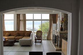 Taiping Lake Clove Garden Hotel