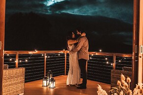 Kangaroo Ridge Retreat