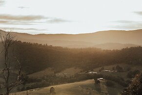 Kangaroo Ridge Retreat