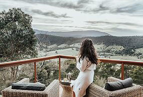 Kangaroo Ridge Retreat