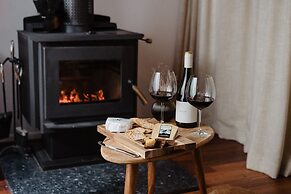 Kangaroo Ridge Retreat