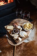 Kangaroo Ridge Retreat