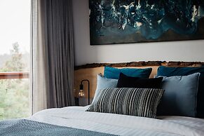 Kangaroo Ridge Retreat