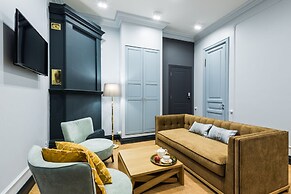 Boutique Apartment 26 16