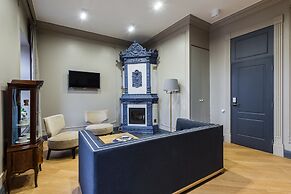 Boutique Apartment 26 16