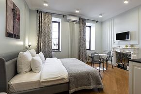 Boutique Apartment 26 16