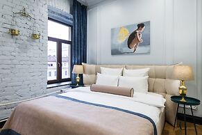 Boutique Apartment 26 16