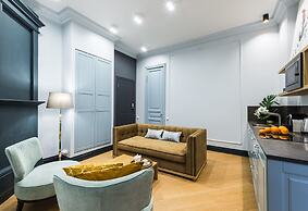 Boutique Apartment 26 16