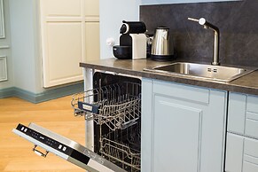 Boutique Apartment 26 16