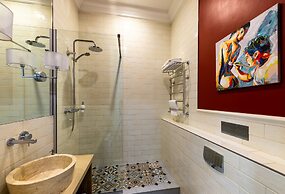 Boutique Apartment 26 16