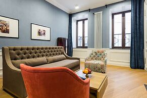 Boutique Apartment 26 16