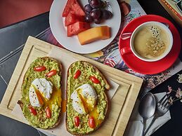 Prince Theatre Heritage Stay Hostel - Silom