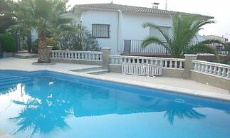 Villa in Lloret de Mar - 104819 by MO Rentals