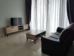 Kardean Intl at Vogue Suite