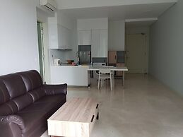 Kardean Intl at Vogue Suite