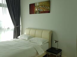 Kardean Intl at Vogue Suite