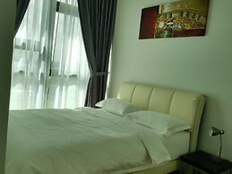 Kardean Intl at Vogue Suite