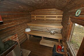 Kuukkeli Log Houses Villa Aurora (Pupula)