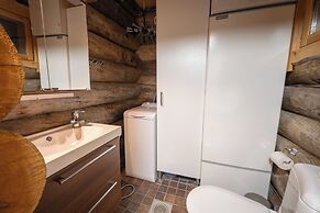 Kuukkeli Log Houses Villa Aurora (Pupula)