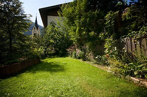 Edelberg Apartments