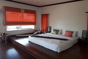 Keawanongburi Resort