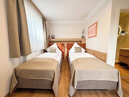 Hotel Schlossblick Chiemsee