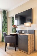 Hotel Schlossblick Chiemsee