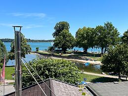 Hotel Schlossblick Chiemsee
