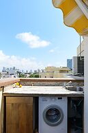 Penthouse with Panoramic View by FeelHome