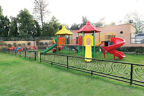 Lemon Tree Hotel, Sector 68, Sohna Road, Gurugram