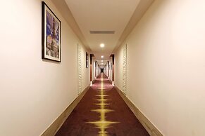 Lemon Tree Hotel, Sector 68, Sohna Road, Gurugram