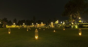 Lemon Tree Hotel, Sector 68, Sohna Road, Gurugram