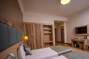 Mari Suites Hotel
