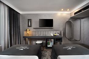 The Wings Hotels Neva Palas