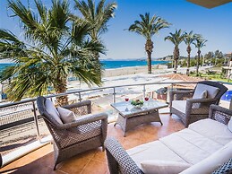 Sunset Beach Club Villas